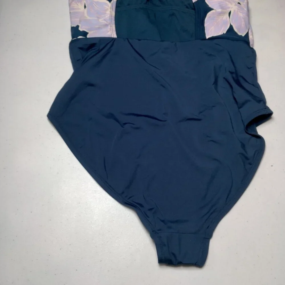Catalina Swimwear Bathing Suit One Piece Medium Blue Purple Floral Tank Swim - Picture 12 of 16